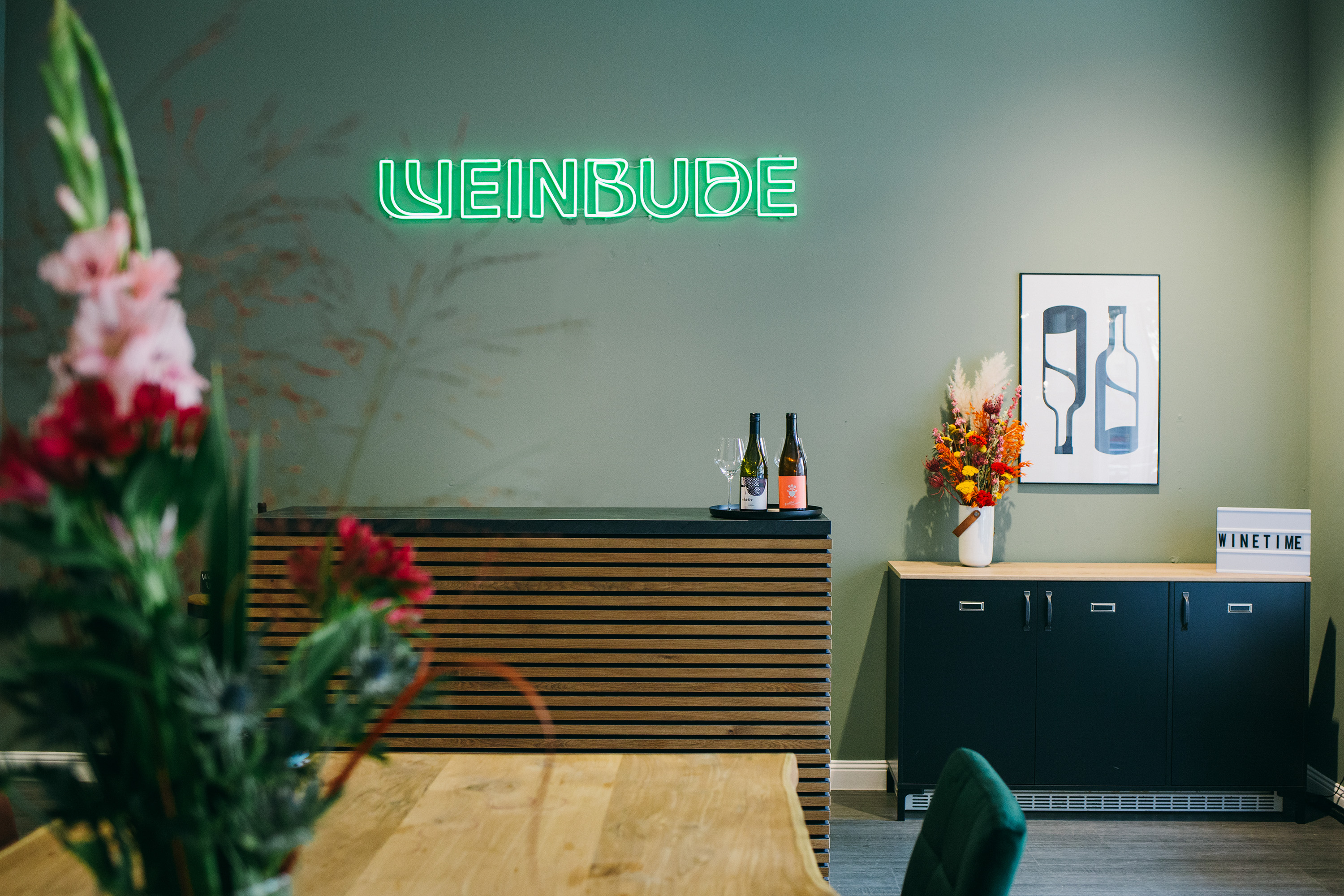Interioraufnahme der Weinhandlung Pipos Weinbude in Düsseldorf-Unterbilk